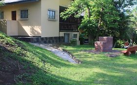 Manzini Chalets 8-9-10-37